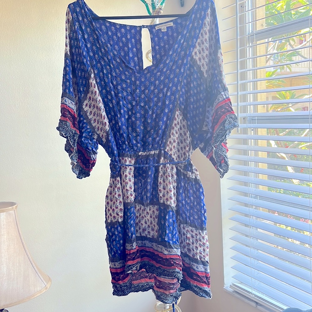 Beautiful must have checker floral pattern